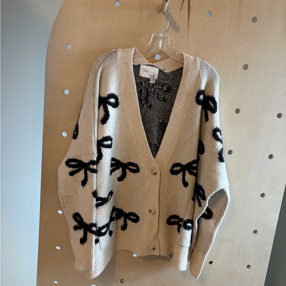 NWT Panache Apparel Women’s Oversized BOW CARDIGAN - BLACK/Cream Size XL - Picture 2 of 9